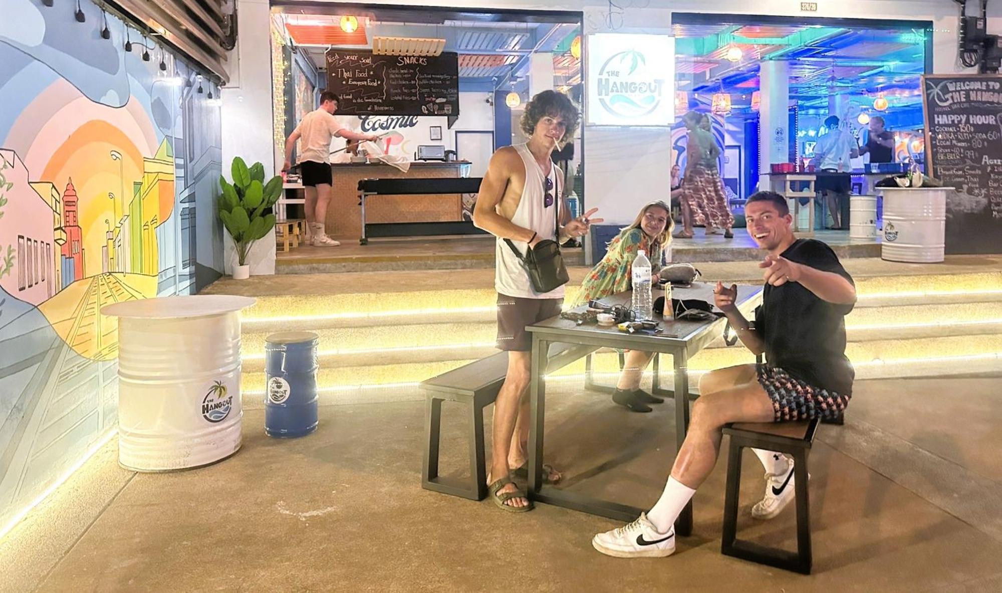 The Hangout Hostel Ao Nang Exterior photo